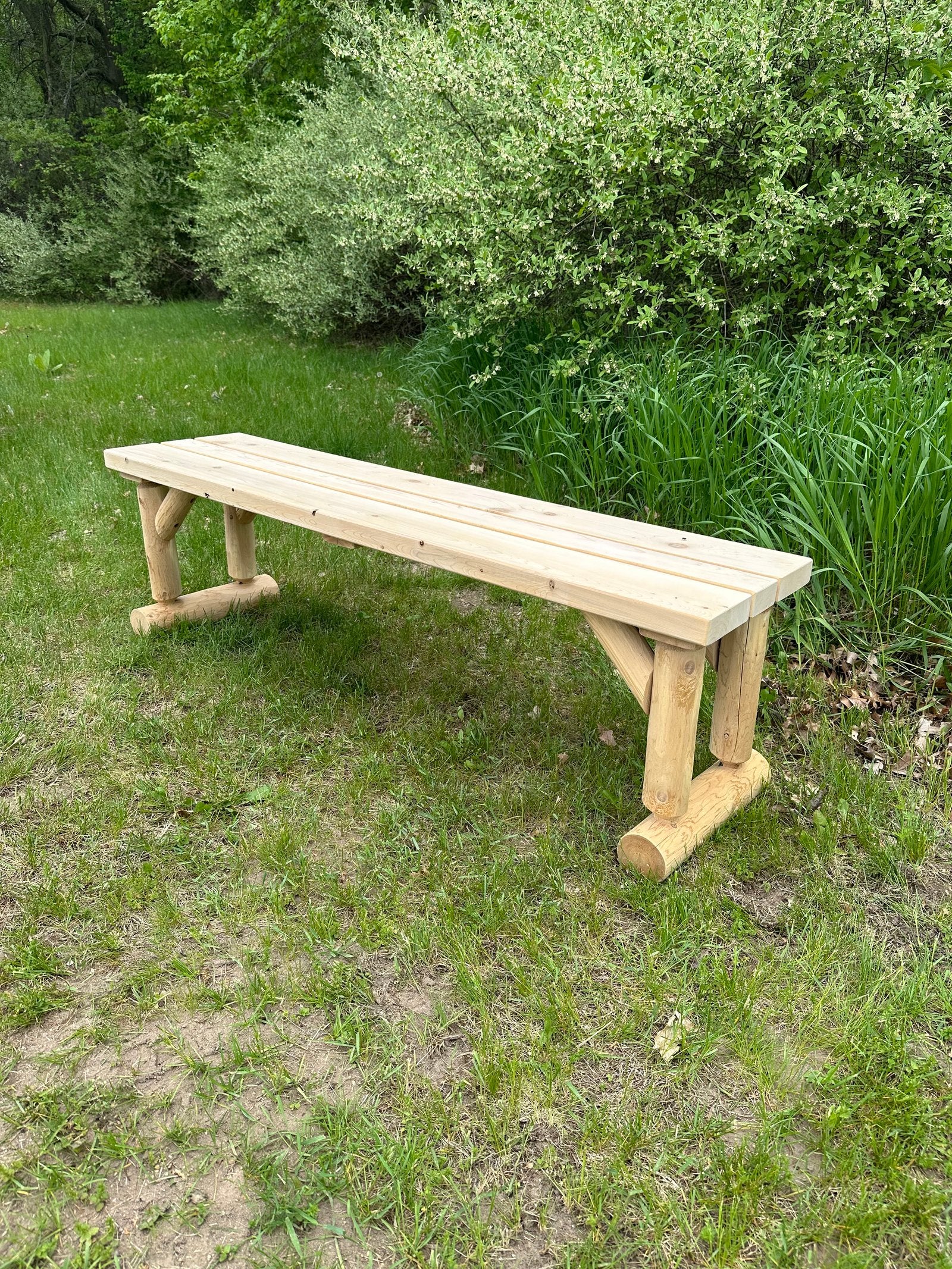 5' Cedar Log Patio Bench — Northern White Cedar — Outdoor Patio — Lakeland Mills